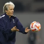 Jorge Jesus é vaiado após tropeço do Al-Hilal